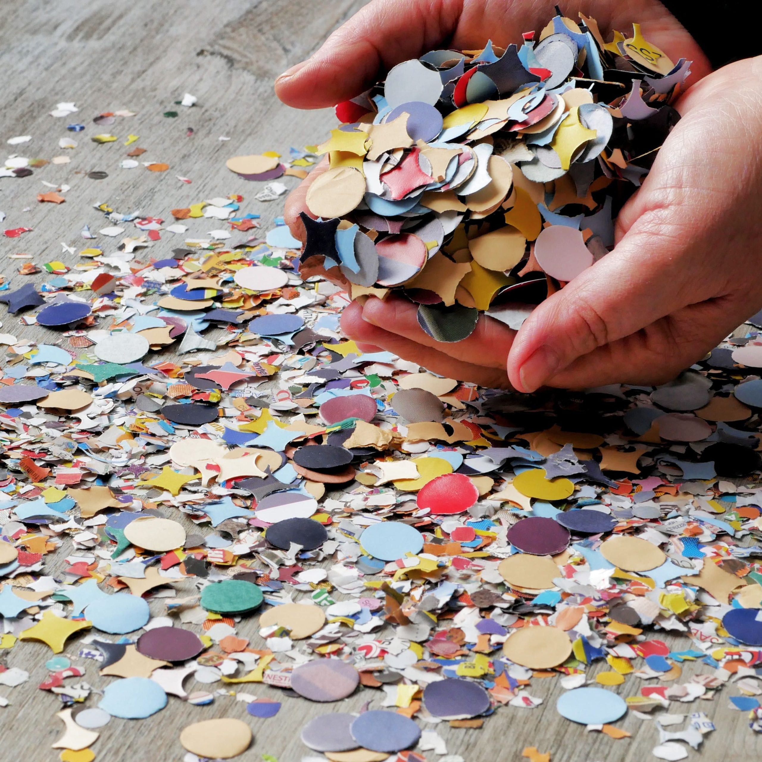 Carnevale foiano coriandoli scaled aspect ratio 1 1