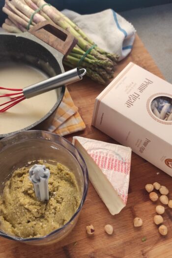 Pasta al forno al pesto di asparagi ing aspect ratio 350 525