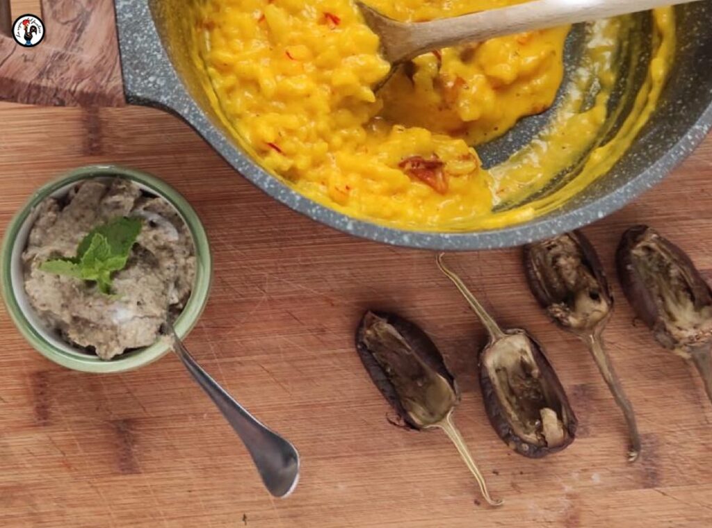 Melanzane ripiene di riso, finger food con zazzerano, menta e yogurt greco