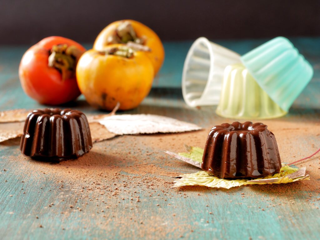 Budino di cachi e cacao amaro